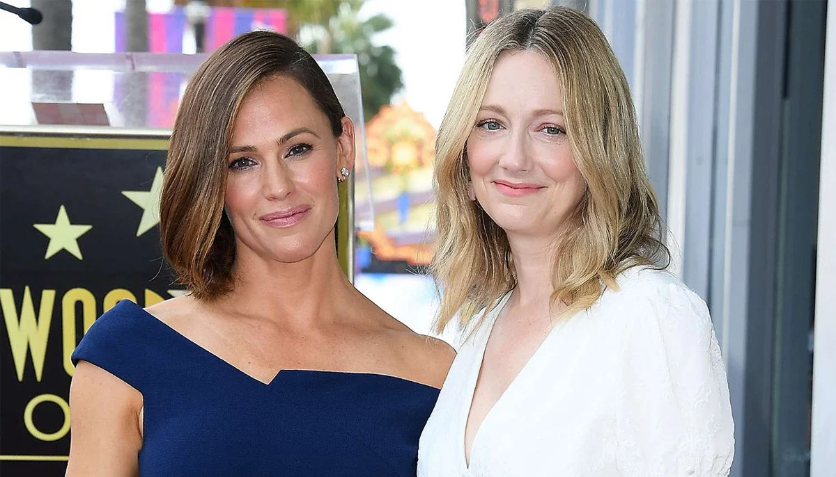 Jennifer Garner & Judy Greer Reunite: Why Fans Are Losing Their Minds
